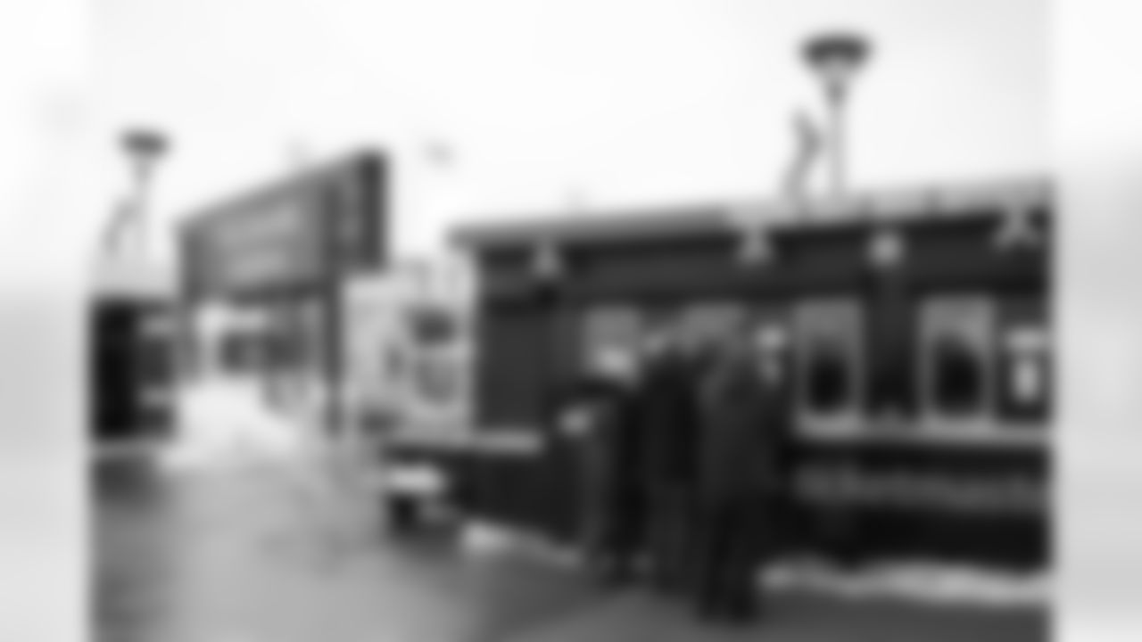 Buffalo Bills vs New York Jets, Regular Season, January 04, 2026 at Highmark Stadium.