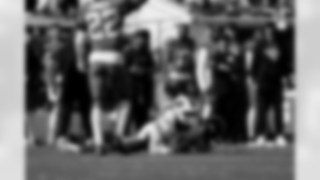 Buffalo Bills vs Jacksonville Jaguars, Wild Card Weekend, January 11, 2026 at EverBank Stadium.