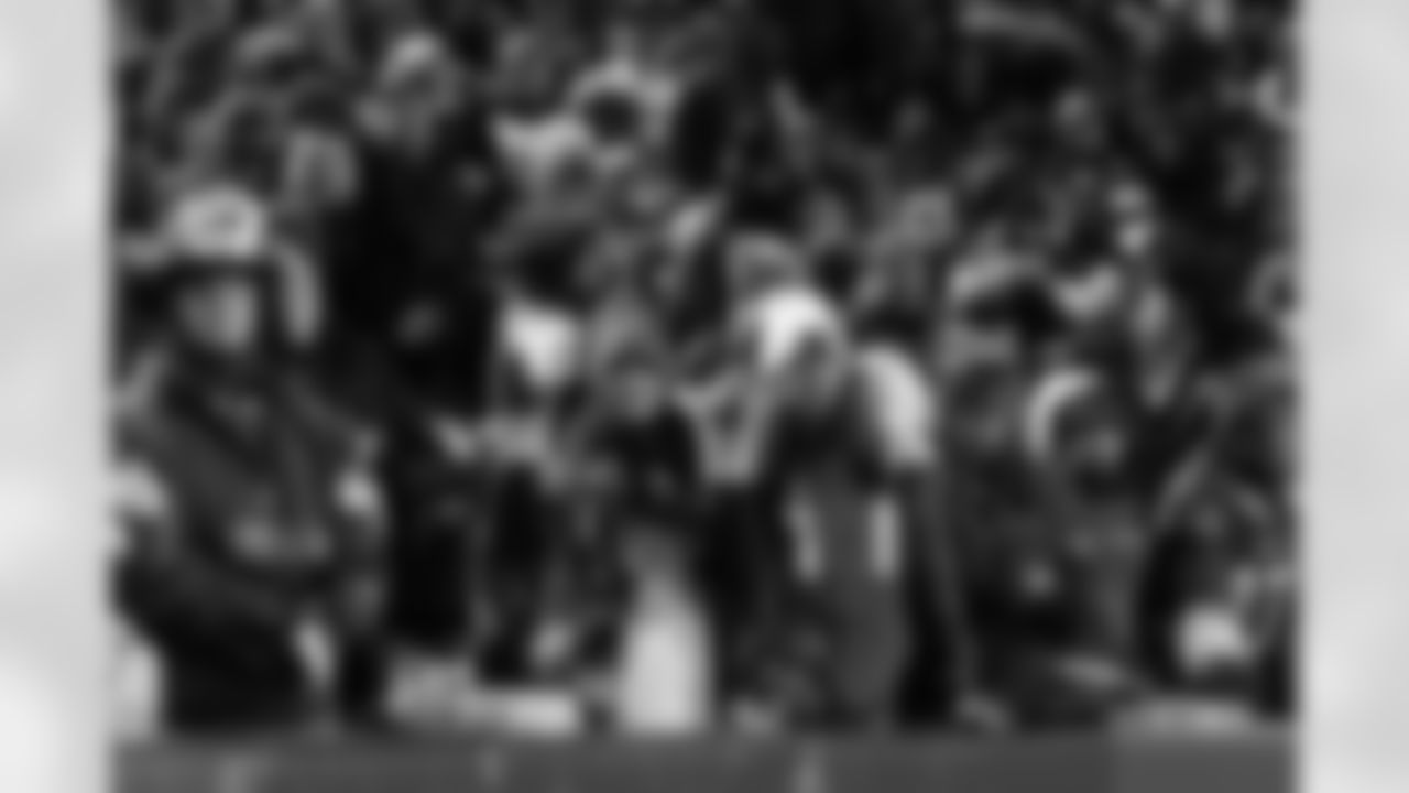 Buffalo Bills vs New York Jets, Regular Season, January 04, 2026 at Highmark Stadium.