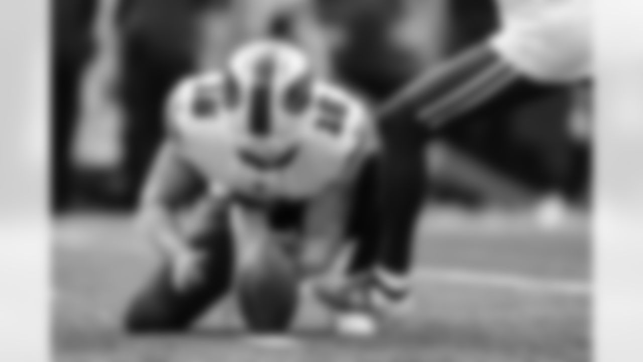 New York Jets vs Buffalo Bills, Regular Season, September 14, 2025 at Metlife Stadium.