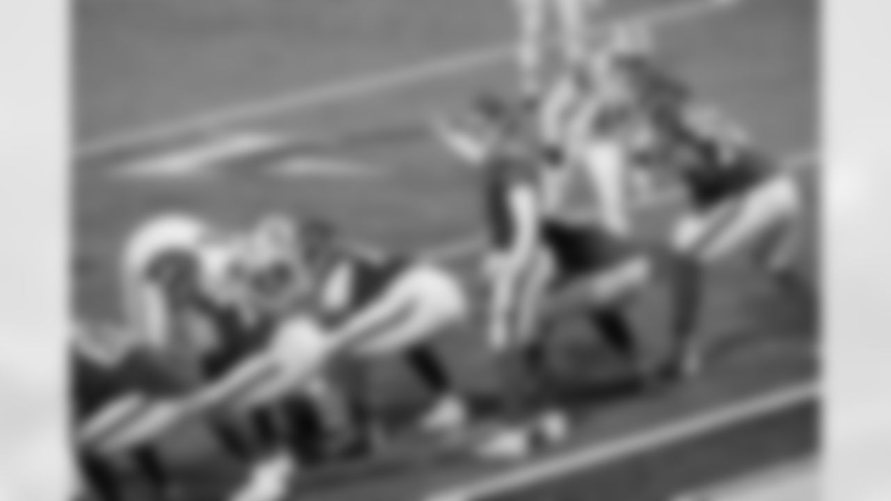 Buffalo Bills vs New York Jets, Regular Season, January 04, 2026 at Highmark Stadium.