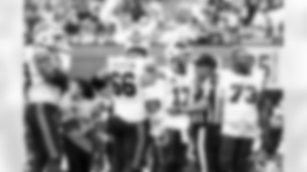 New York Jets vs Buffalo Bills, Regular Season, September 14, 2025 at Metlife Stadium.