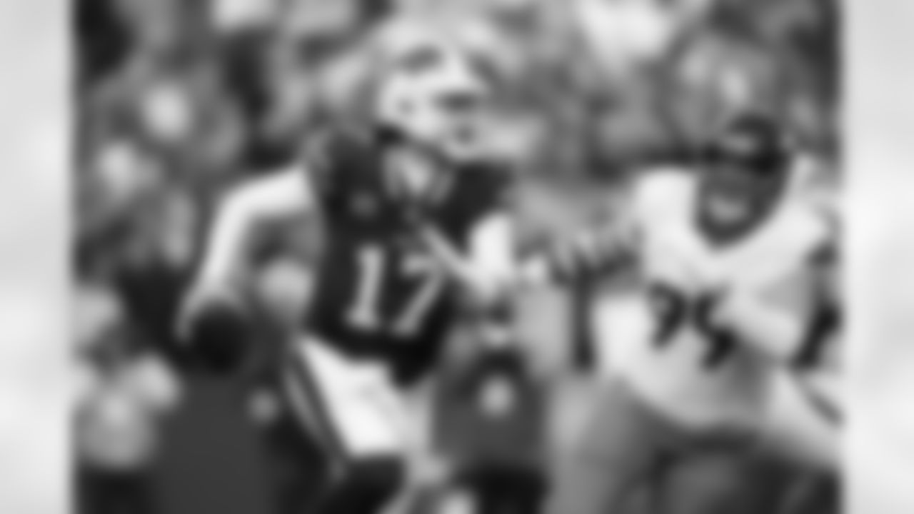 Buffalo Bills vs Denver Broncos, Wild Card Weekend, January 12, 2025 at Highmark Stadium.