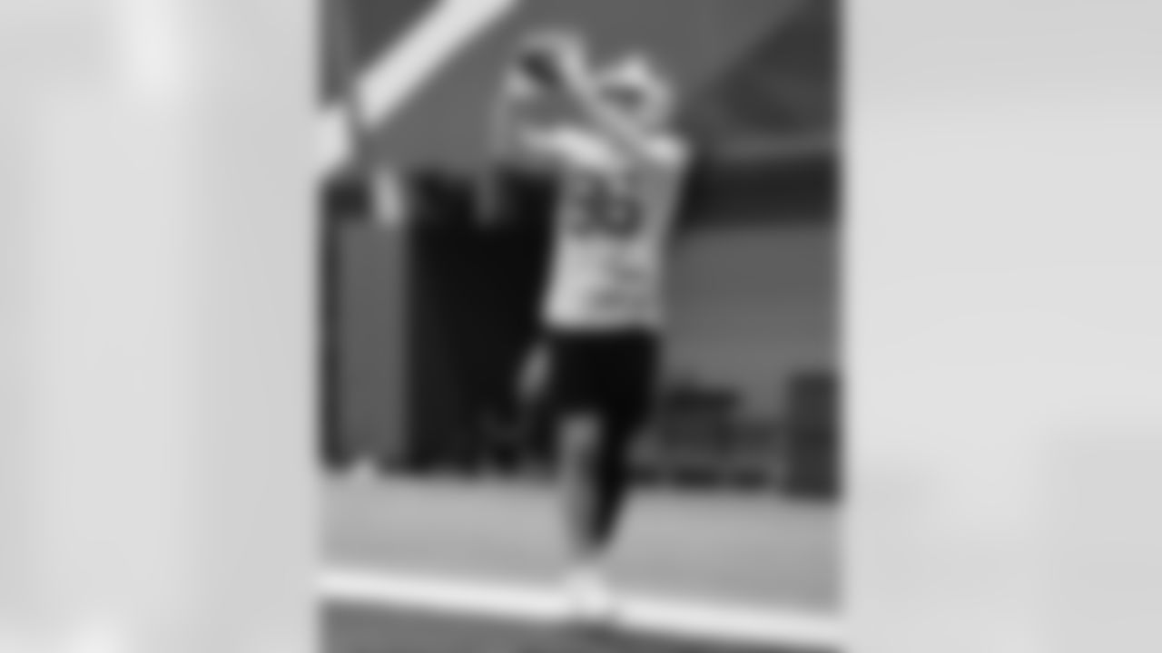 Dalton Kincaid (86). Buffalo Bills Wild Card Week Friday Practice, January 09, 2026 at Buffalo Bills Training Center.