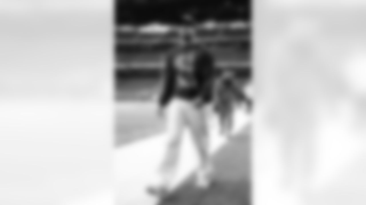 Houston Texans vs Buffalo Bills, Regular Season, November 20, 2025 at NRG Stadium.