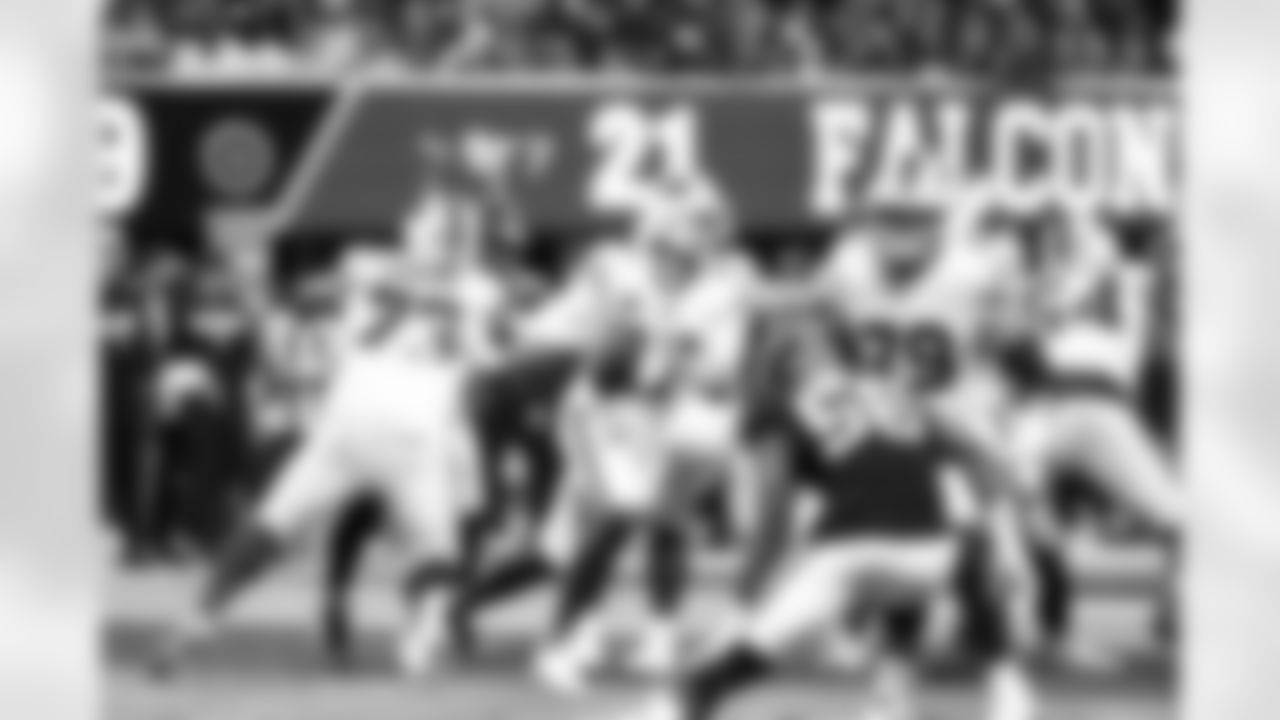 Atlanta Falcons vs Buffalo Bills, Regular Season, October 13, 2025 at Mercedes-Benz Stadium.