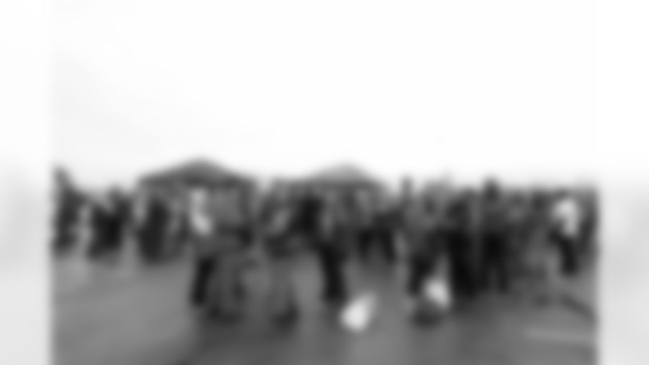 Buffalo Bills vs New York Jets, Regular Season, January 04, 2026 at Highmark Stadium.