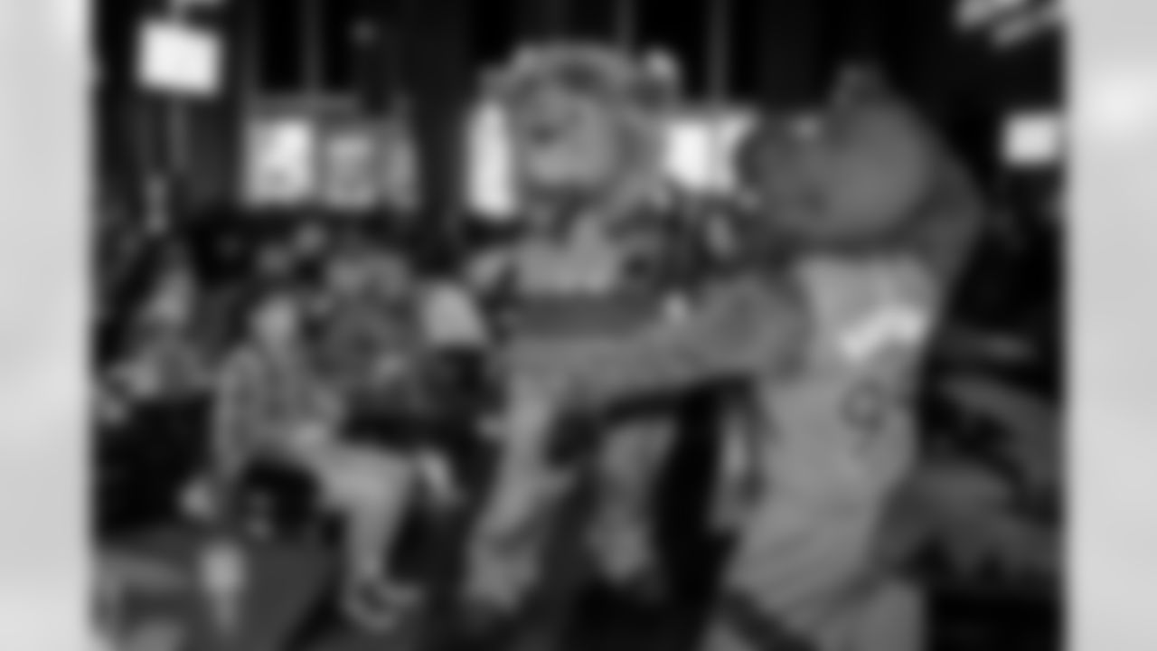 Bills v Chiefs Ontario Watch Party, November 02, 2025 at Real Sports Bar & Grill.