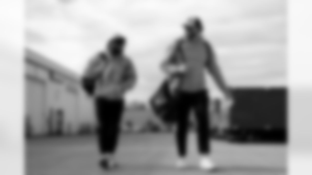 Ty Johnson (26), Dawson Knox (88). Buffalo Bills Travel to Miami, November 08, 2025 at Buffalo Niagara International Airport.