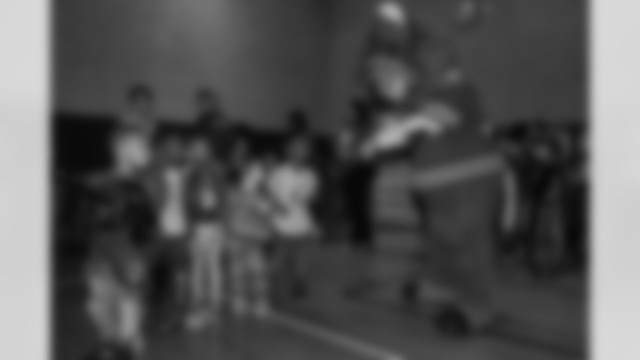 Huddle for Hunger Community Visit, October 16, 2025 at Arthur O. Eve, Buffalo Public School #61.