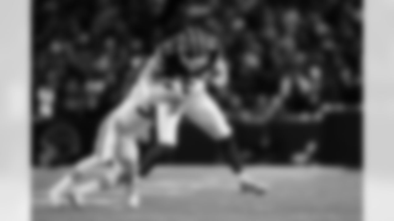 Buffalo Bills vs New York Jets, Regular Season, January 04, 2026 at Highmark Stadium.