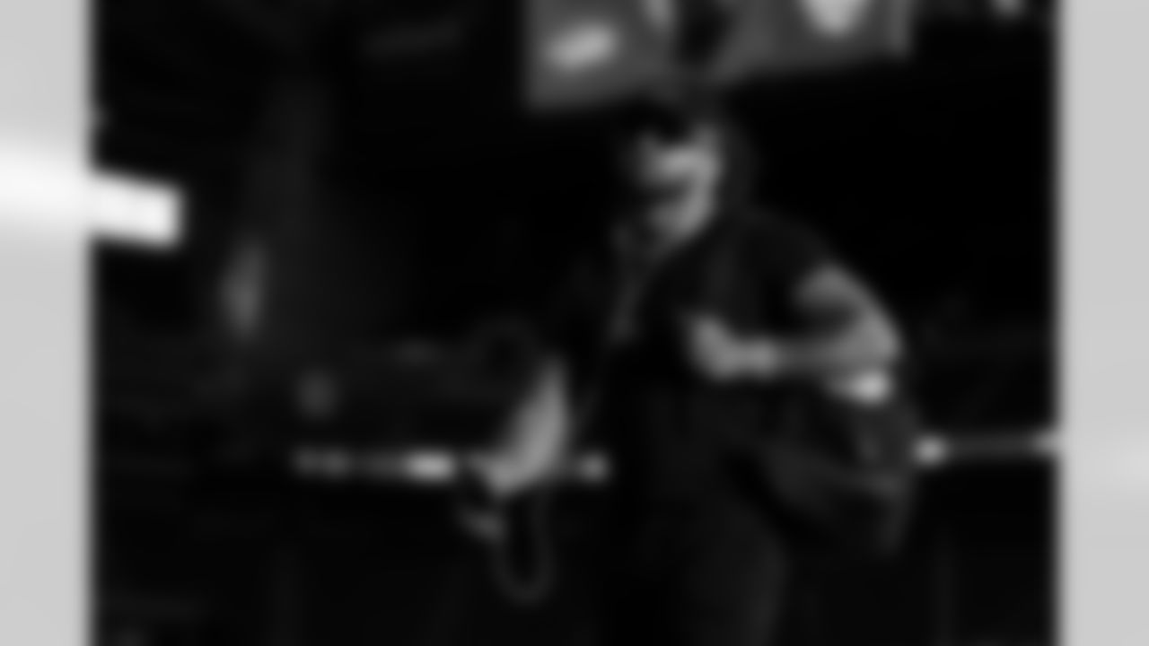 Houston Texans vs Buffalo Bills, Regular Season, November 20, 2025 at NRG Stadium.