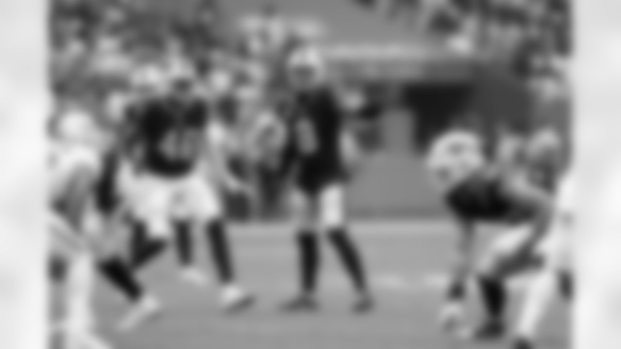 Miami Dolphins vs Buffalo Bills, Regular Season, November 09, 2025 at Hard Rock Stadium.