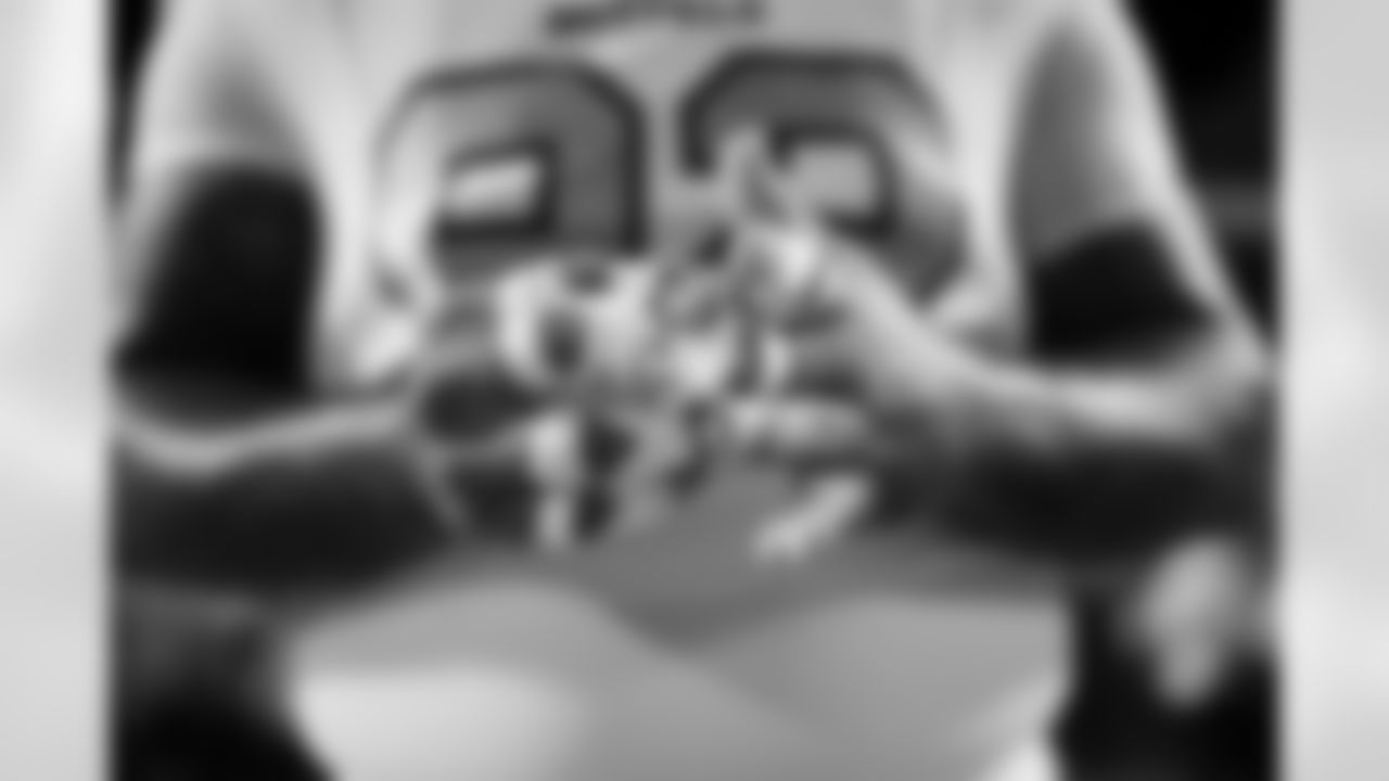 DaQuan Jones (92). Buffalo Bills vs New England Patriots, Regular Season, October 05, 2025 at Highmark Stadium.