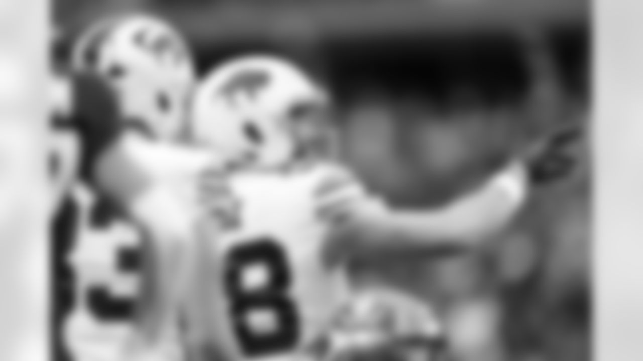 Buffalo Bills vs Tampa Bay Buccaneers, Regular Season, November 16, 2025 at Highmark Stadium.