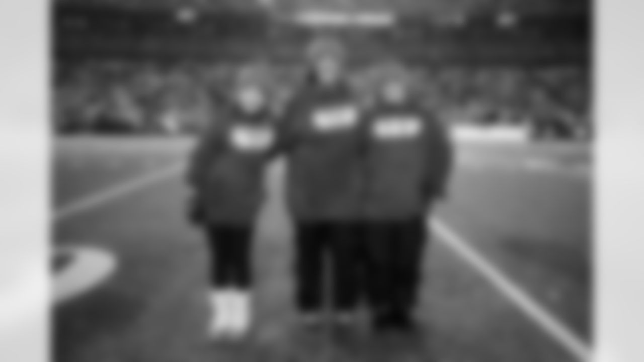 Buffalo Bills vs Philadelphia Eagles, Regular Season, December 28, 2025 at Highmark Stadium.