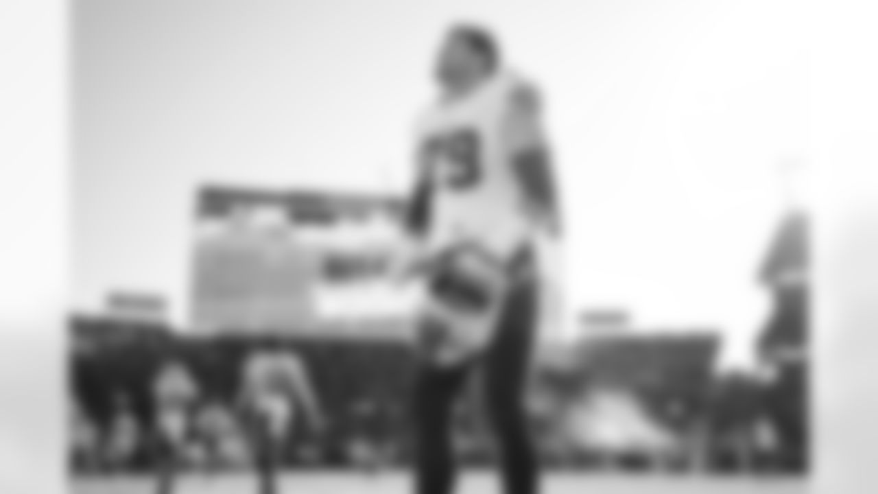 Buffalo Bills vs Denver Broncos, Divisional Game, January 17, 2026 at Empower Field at Mile High.