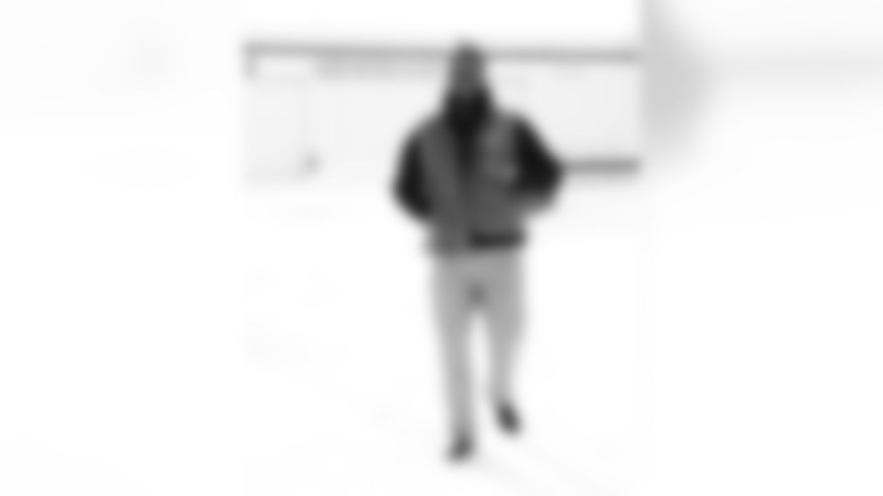 Jordan Phillips (52). Buffalo Bills travel to Denver, January 16, 2026 at Buffalo Niagara International Airport.