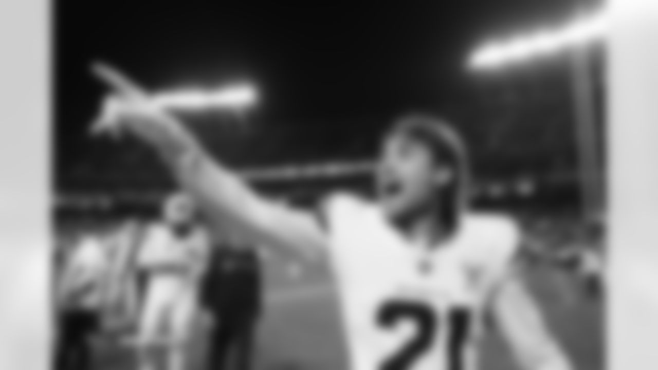 Riley Moss (21) after the Broncos' Week 17 game against the Kansas City Chiefs at GEHA Field at Arrowhead Stadium in Kansas City, Missouri on December 25, 2025. Photo by Gabriel Christus / Denver Broncos