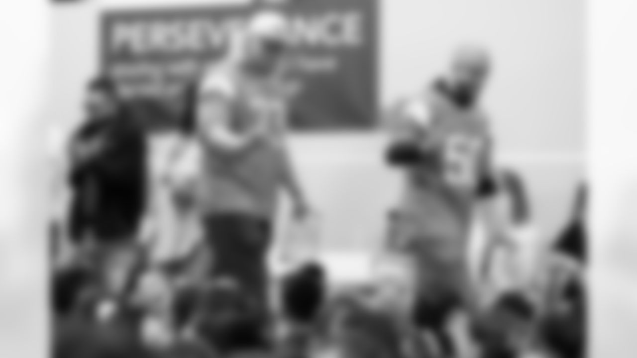 The Denver Broncos and CommonSpirit host a Thanksgiving assembly and activities about kindness at Colfax Elementary School in Denver, Colorado on November 11, 2025. Photo by Ben Swanson / Denver Broncos