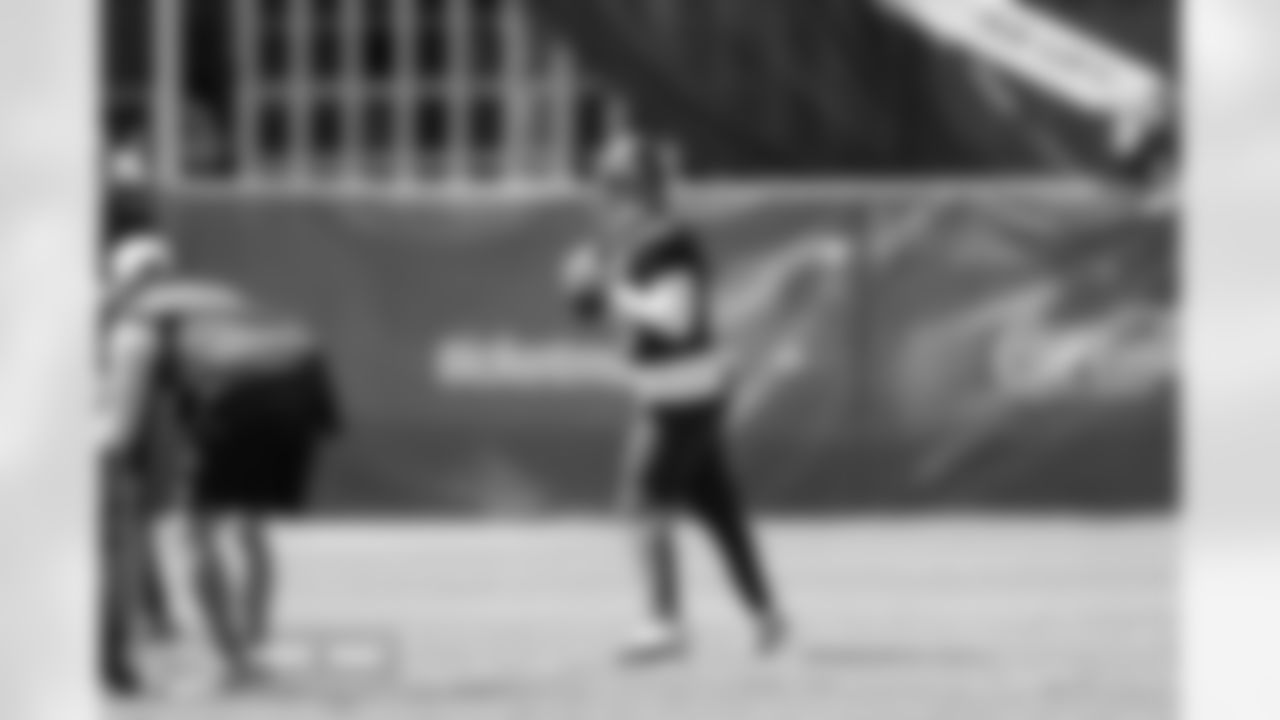 Bo Nix during practice on Thursday, September 11, 2025 at Broncos Park Powered by CommonSpirit in Englewood, Colorado.
Photo by Gabriel Christus / Denver Broncos