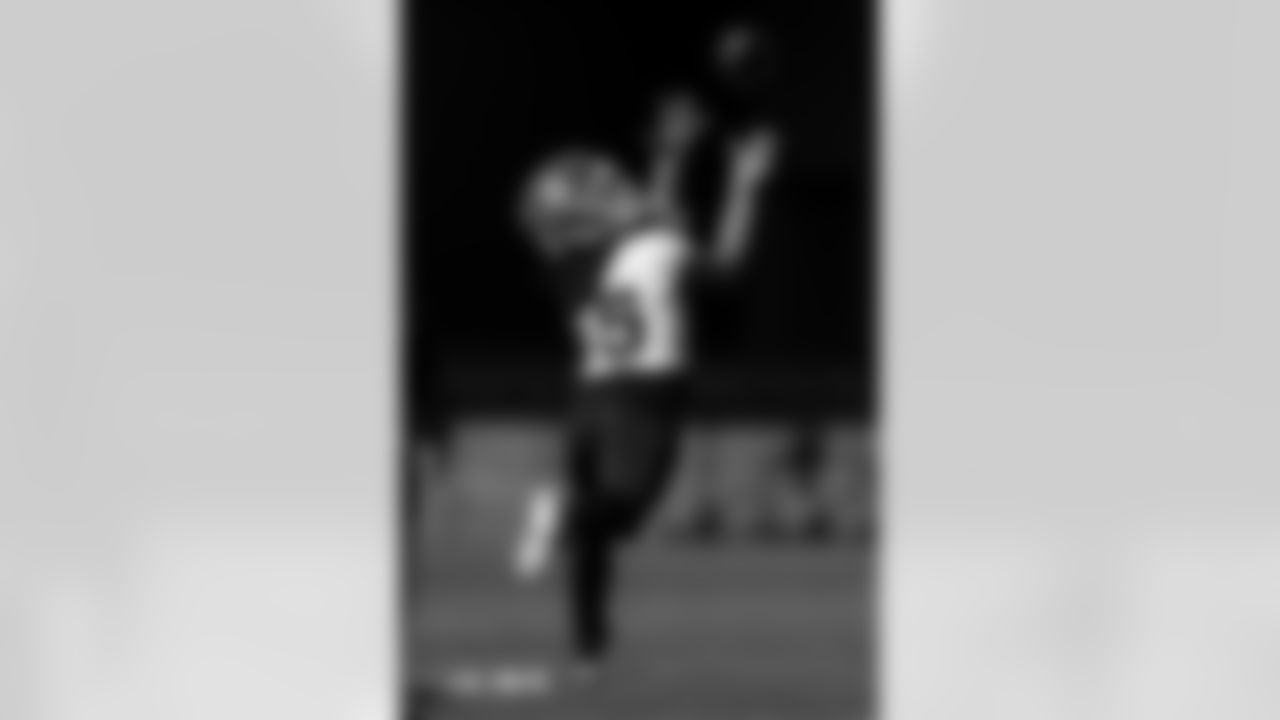 Reese Taylor during practice at Broncos Park Powered by CommonSpirit in Englewood, Colorado on January 2, 2026. Photo by Ben Swanson / Denver Broncos