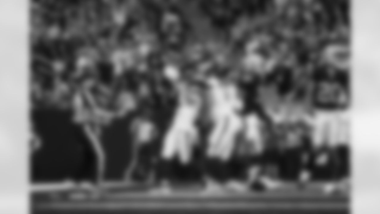 RJ Harvey during the Broncos' Week 14 game against the Las Vegas Raiders at Allegiant Stadium in Las Vegas, Nevada on December 7, 2025. Photo by Gabriel Christus / Denver Broncos