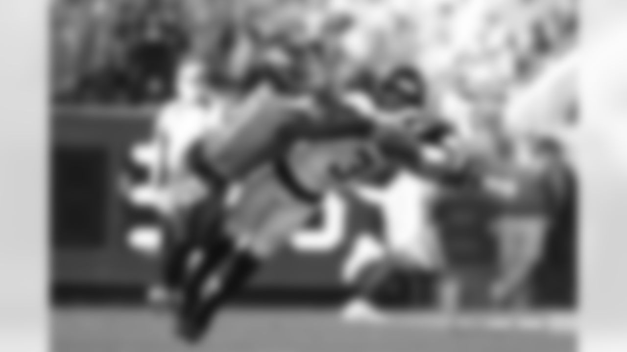 Riley Moss (21) during the Broncos' Week 16 game against the Jacksonville Jaguars at Empower Field at Mile High in Denver, Colorado on December 21, 2025. Photo by Gabriel Christus / Denver Broncos