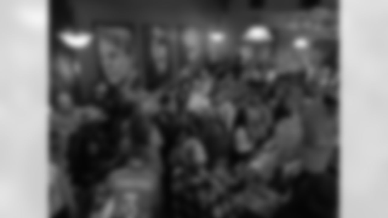 Crowd2