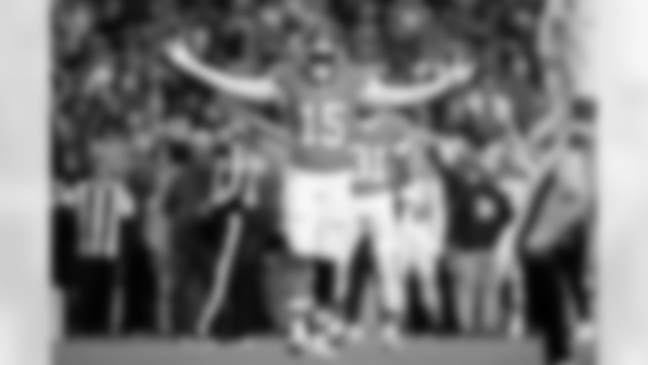 Denver Broncos linebacker Nik Bonitto (15) pumps up the crowd during the Broncos' Week 10 game against the Las Vegas Raiders at Empower Field at Mile High in Denver, Colorado on November 6, 2025. Photo by Ben Swanson / Denver Broncos