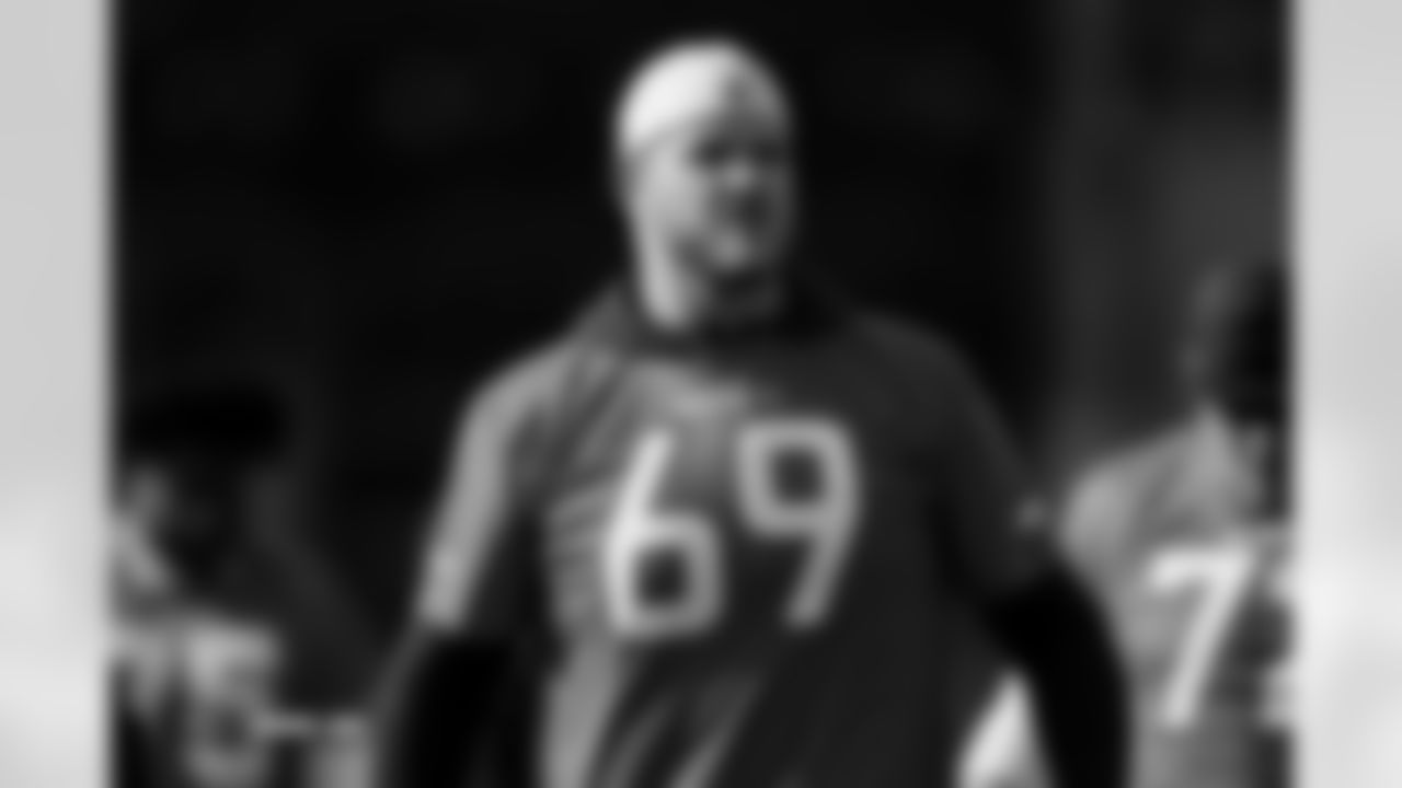 Mike McGlinchey during practice at Broncos Park Powered by CommonSpirit in Englewood, Colorado on December 23, 2025. Photo by Ben Swanson / Denver Broncos