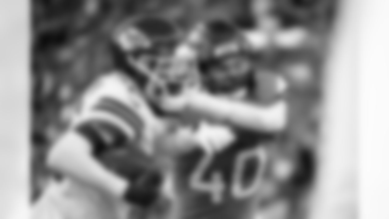 Denver Broncos linebacker Justin Strnad (40) hits Kansas City Chiefs wide receiver Hollywood Brown (5) during the Broncos' Week 11 game against the Kansas City Chiefs at Empower Field at Mile High in Denver, Colorado on November 16, 2025. Photo by Ben Swanson / Denver Broncos