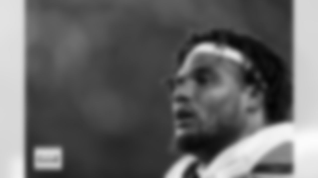 Denver Broncos defensive tackle Malcolm Roach (97)walks the sideline during the Broncos' Week 17 game against the Kansas City Chiefs at GEHA Field at Arrowhead Stadium in Kansas City, Missouri on December 25, 2025. Photo by Gabriel Christus / Denver Broncos