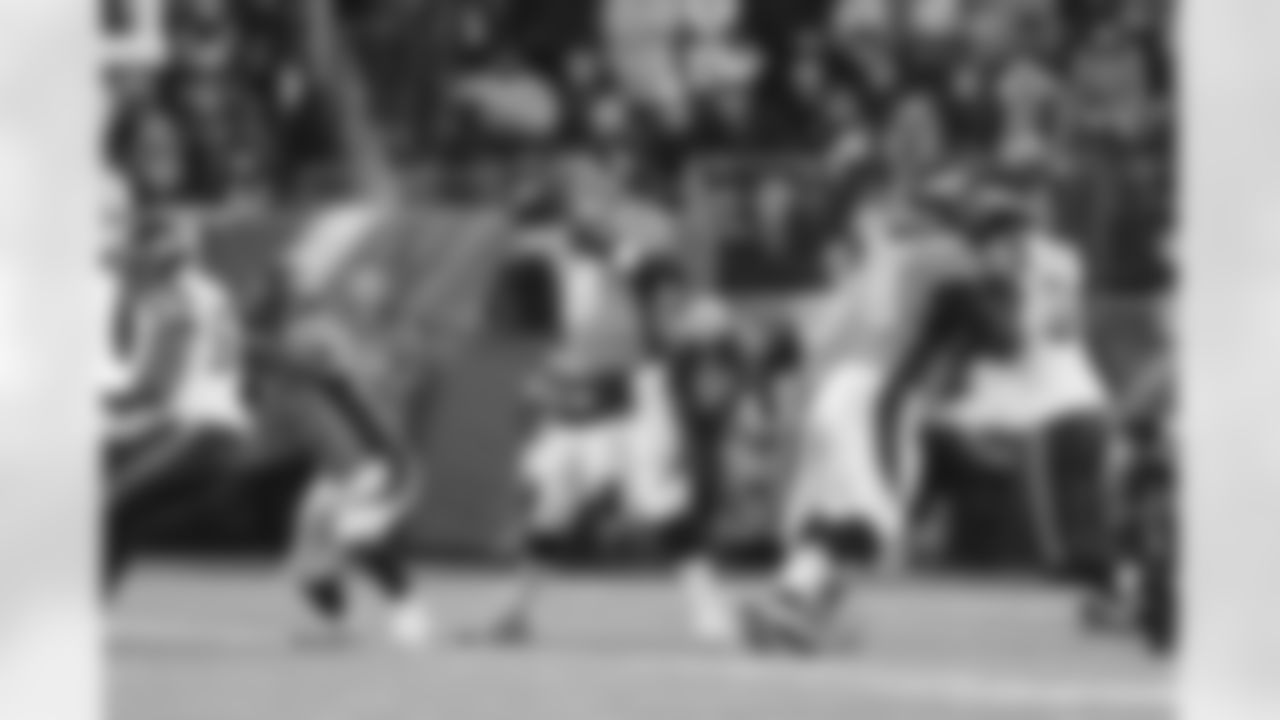 Most Completions, Game
34 – Peyton Manning vs. Seattle on Feb. 2, 2014