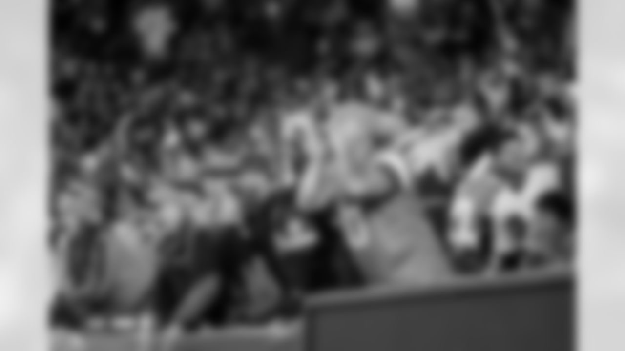 Fans during the Broncos' Week 10 game against the Las Vegas Raiders at Empower Field at Mile High in Denver, Colorado on November 6, 2025. Photo by Gabriel Christus / Denver Broncos