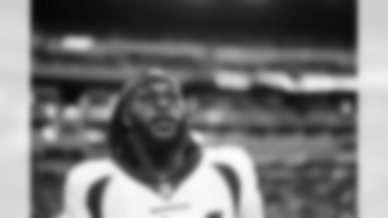 Baron Browning during the Broncos' Week 18 game against the Las Vegas Raiders at Allegiant Stadium in Las Vegas, Nevada on January 7, 2024. Photo by Gabriel Christus / Denver Broncos
