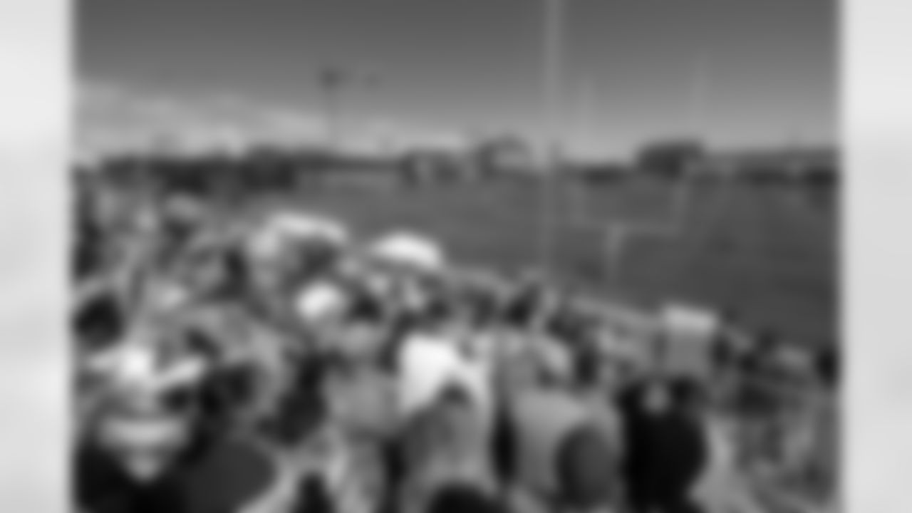 Fans watch a training camp practice at Broncos Park Powered by CommonSpirit on Saturday, July 26, 2025 in Englewood, Colorado.
Photo by Gabriel Christus / Denver Broncos