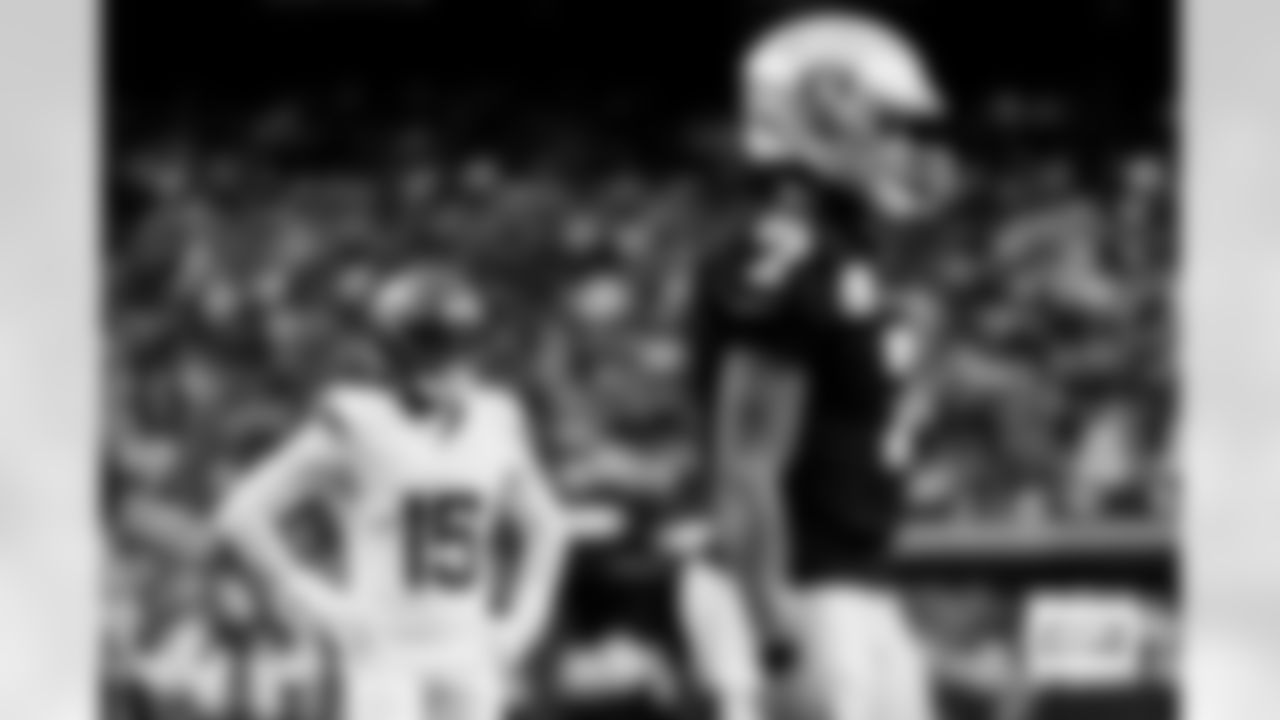 Denver Broncos linebacker Nik Bonitto (15) looks on during the Broncos' Week 14 game against the Las Vegas Raiders at Allegiant Stadium in Las Vegas, Nevada on December 7, 2025. Photo by Ben Swanson / Denver Broncos