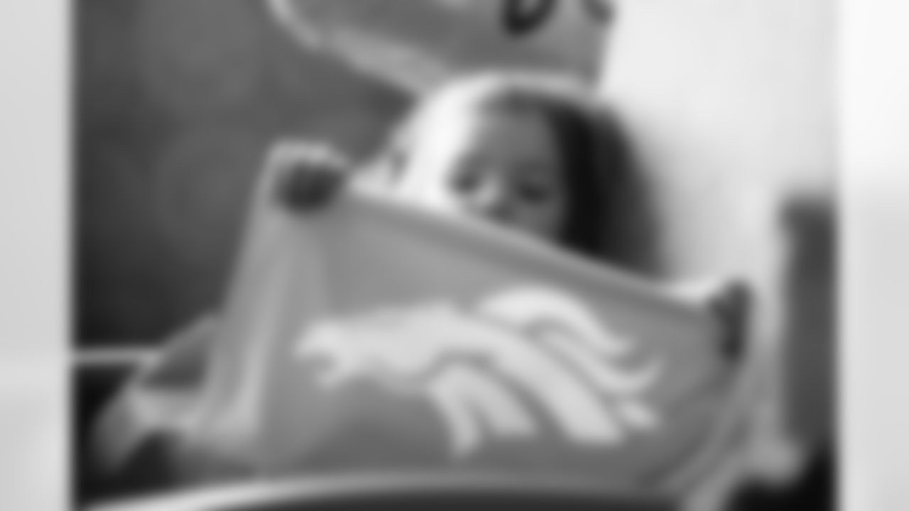Denver Broncos rookies visit with children at Children's Hospital Colorado in Aurora, Colorado on June 2, 2025. Photo by Ben Swanson / Denver Broncos