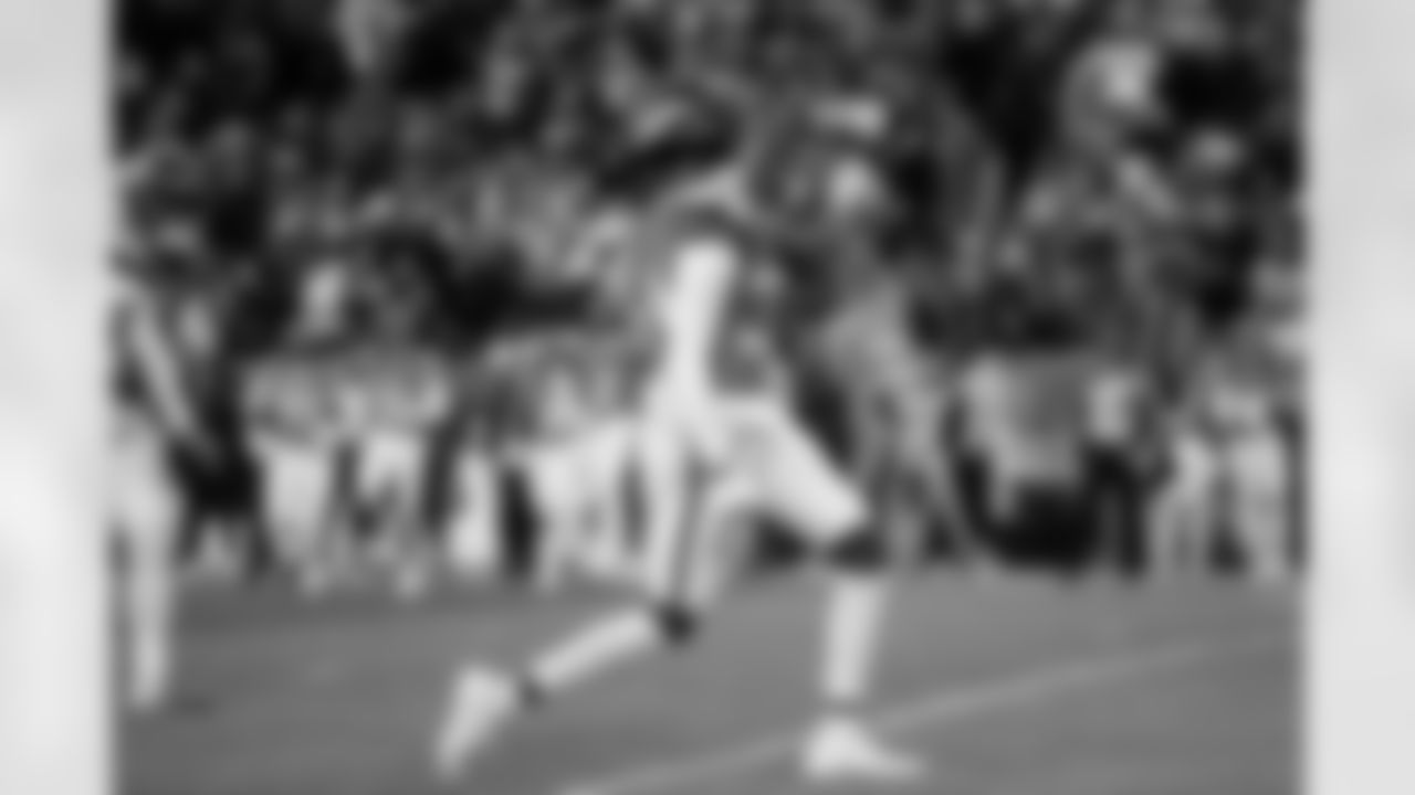 Denver Broncos safety JL Skinner (34) celebrates during the Broncos' Divisional Round playoff game against the Buffalo Bills at Empower Field at Mile High in Denver, Colorado on January 17, 2026. Photo by Ben Swanson / Denver Broncos