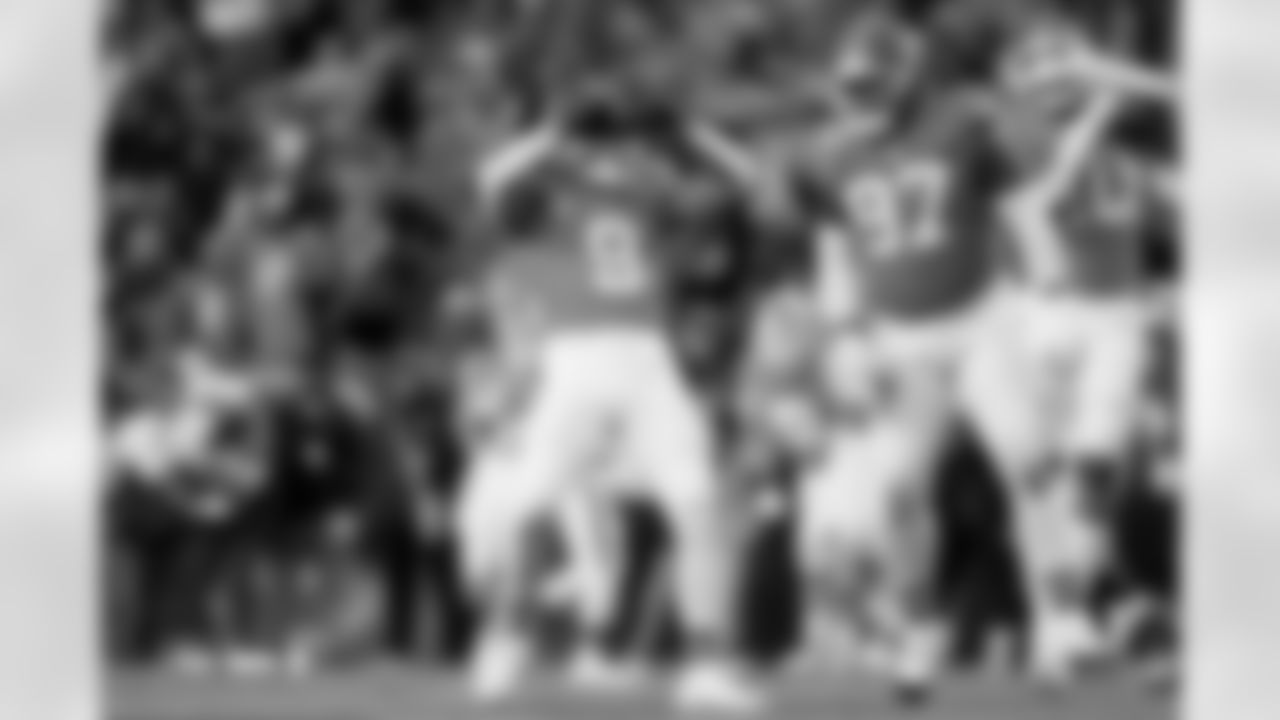 Talanoa Hufanga during the Broncos' Week 10 game against the Las Vegas Raiders at Empower Field at Mile High in Denver, Colorado on November 6, 2025. Photo by Ben Swanson / Denver Broncos