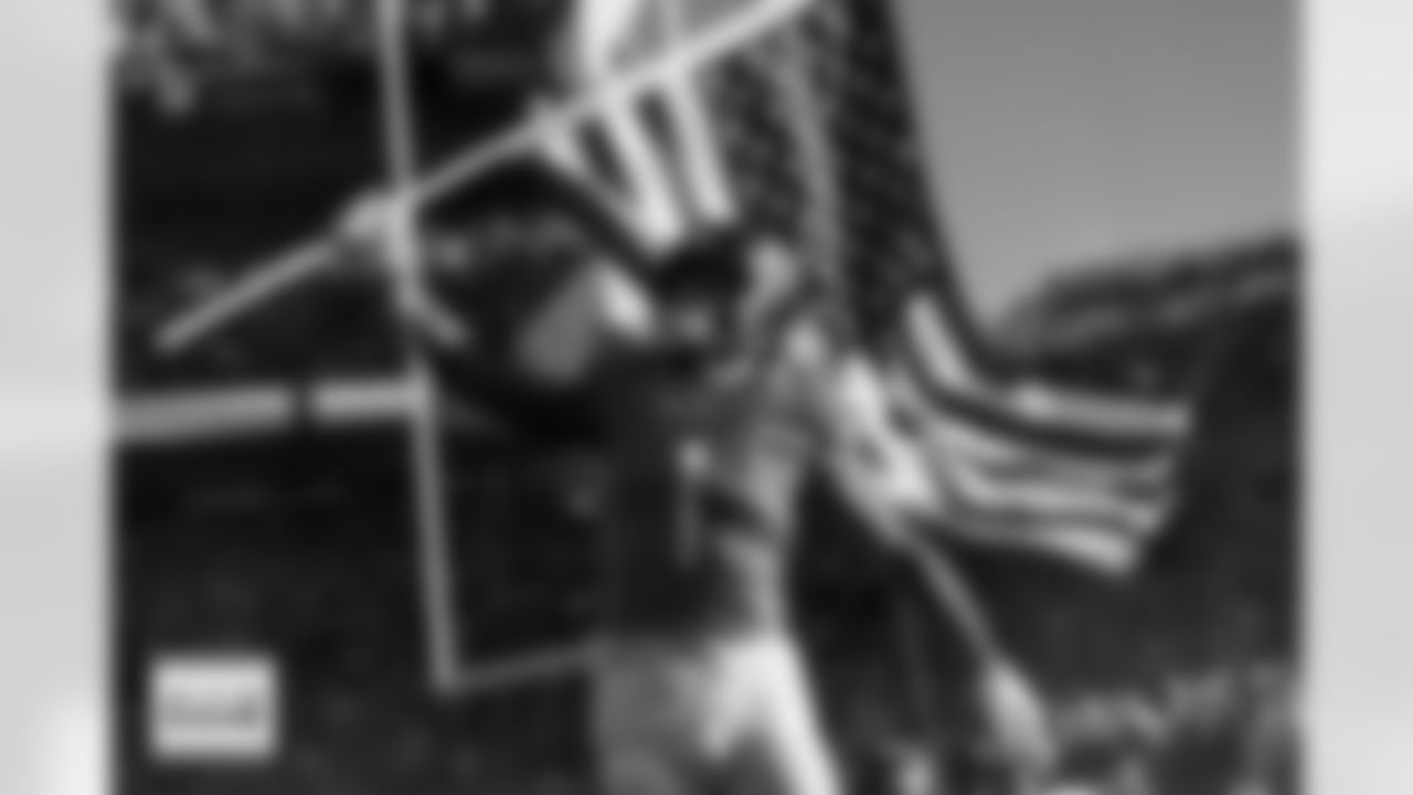 Denver Broncos tight end Evan Engram (1) before the Broncos' Week 11 game against the Kansas City Chiefs at Empower Field at Mile High in Denver, Colorado on November 16, 2025. Photo by Gavin Liddell / Denver Broncos