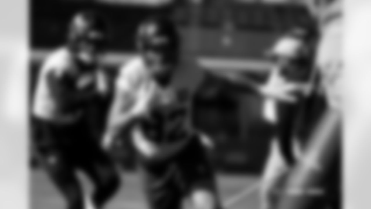 Adam Trautman during practice at Broncos Park Powered by CommonSpirit in Englewood, Colorado on October 30, 2025. Photo by Gabriel Christus / Denver Broncos