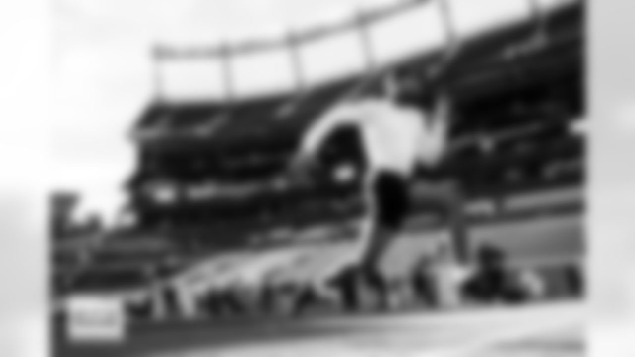 Courtland Sutton warms up before the Broncos' Week 16 game against the Jacksonville Jaguars at Empower Field at Mile High in Denver, Colorado on December 21, 2025. Photo by Ben Swanson / Denver Broncos