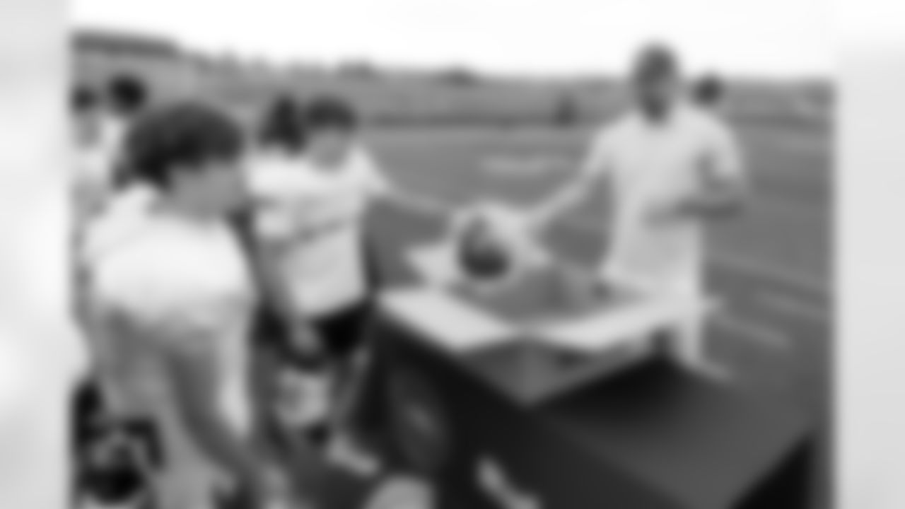 New helmets are delivered to high school students as part of the ALL IN. ALL COVERED. program on Friday, June 6, 2025 at Ponderosa High School in Parker, Colorado.
Photo by Gabriel Christus / Denver Broncos