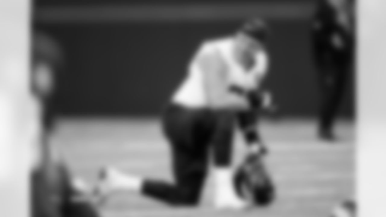 Garett Bolles during practice at Broncos Park Powered by CommonSpirit in Englewood, Colorado on December 4, 2025. Photo by Ben Swanson / Denver Broncos