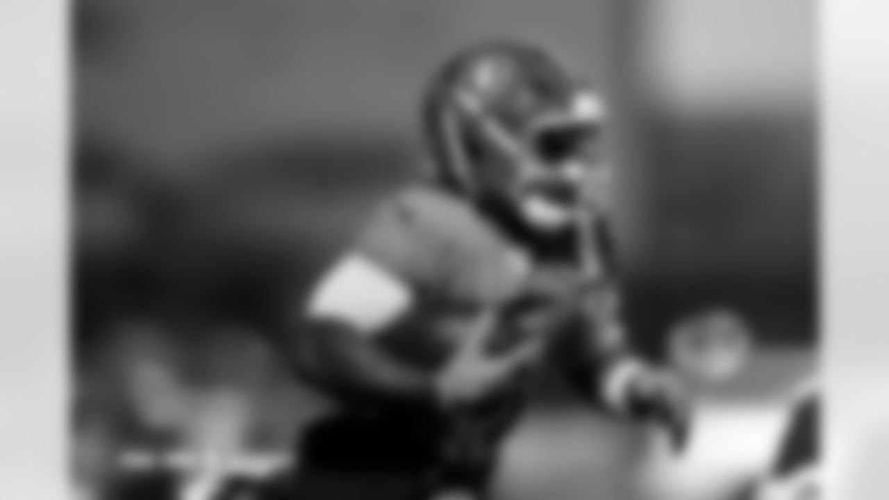 RJ Harvey during practice at Broncos Park Powered by CommonSpirit in Englewood, Colorado on October 23, 2025. Photo by Ben Swanson / Denver Broncos