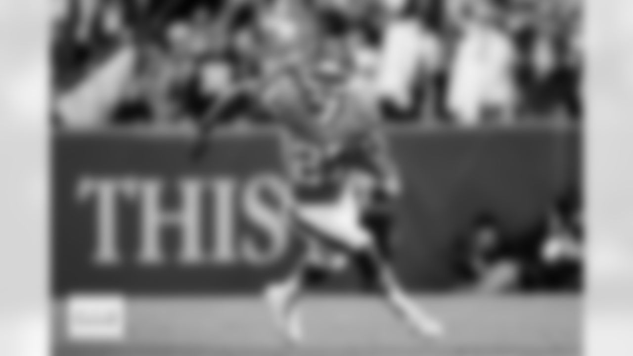 Denver Broncos running back J.K. Dobbins (27) runs with the ball during the Broncos' Week 10 game against the Las Vegas Raiders at Empower Field at Mile High in Denver, Colorado on November 6, 2025. Photo by Ben Swanson / Denver Broncos