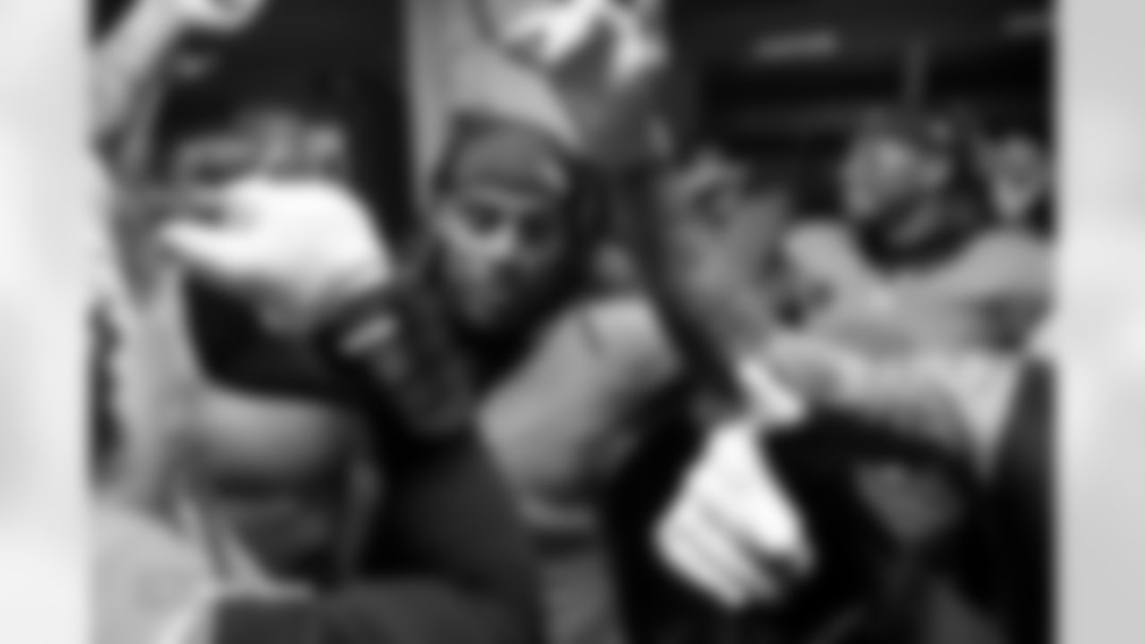 Nik Bonitto breaks down the huddle in the locker room after the Broncos' Week 13 game against the Washington Commanders at Northwest Stadium in Landover, Maryland on November 30, 2025. Photo by Gabriel Christus / Denver Broncos