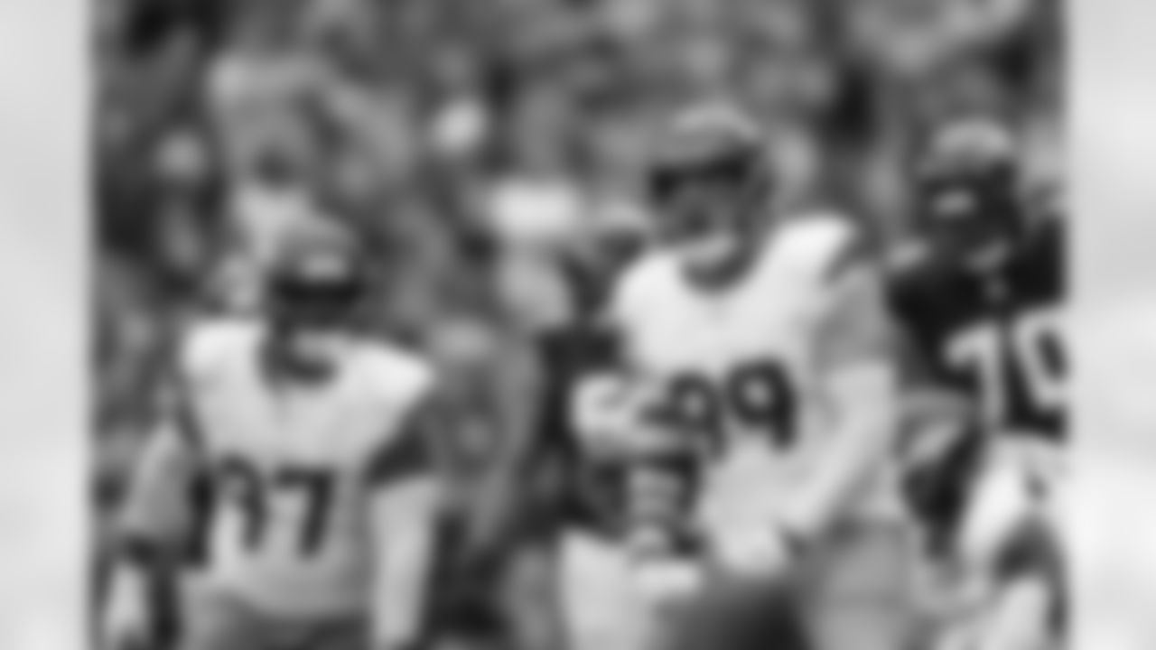 Denver Broncos defensive end Zach Allen (99) reacts after a play during the Broncos' Week 9 game against the Houston Texans at NRG Stadium in Houston, Texas on November 2, 2025. Photo by Gabriel Christus / Denver Broncos